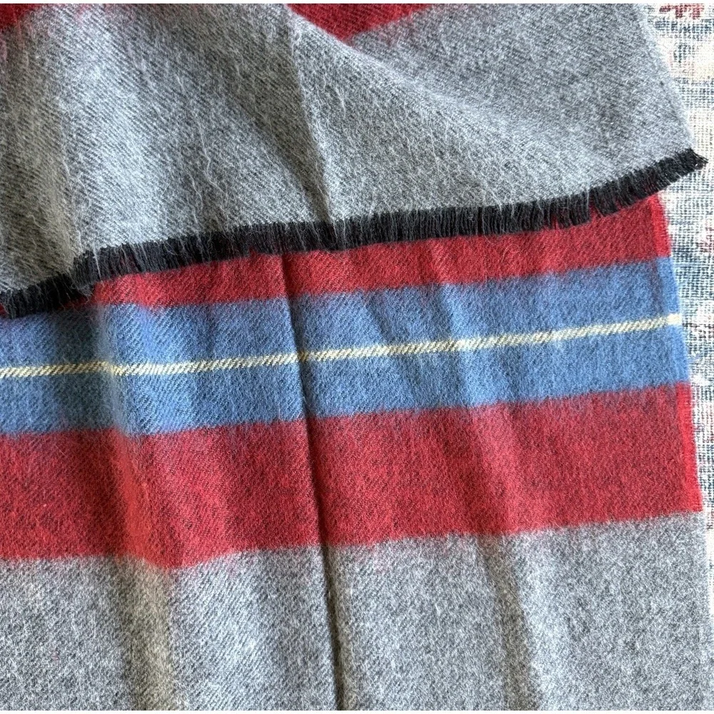 VTG Christian Dior Paris New York Striped Brushed Scarf Gray Quiet Luxury 68x17